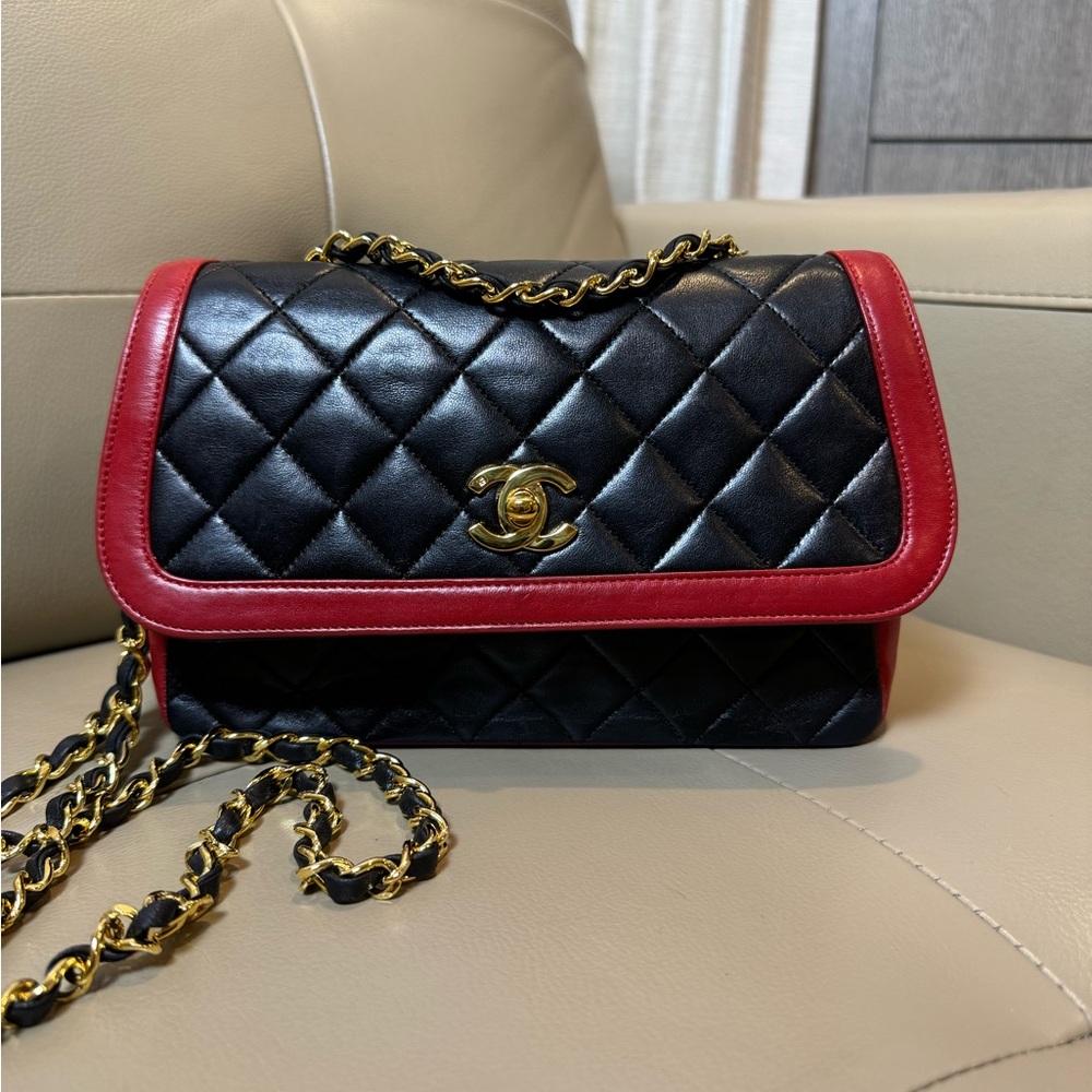 CHANEL Rare Vintage Timeless CC Bicolor single flap bag - Picture 1 of 15